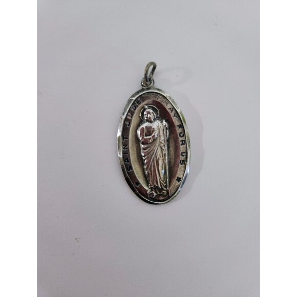 Vintage Sterling Chapel Silver Oval Shape Pendant Saint Jude - Picture 1 of 10